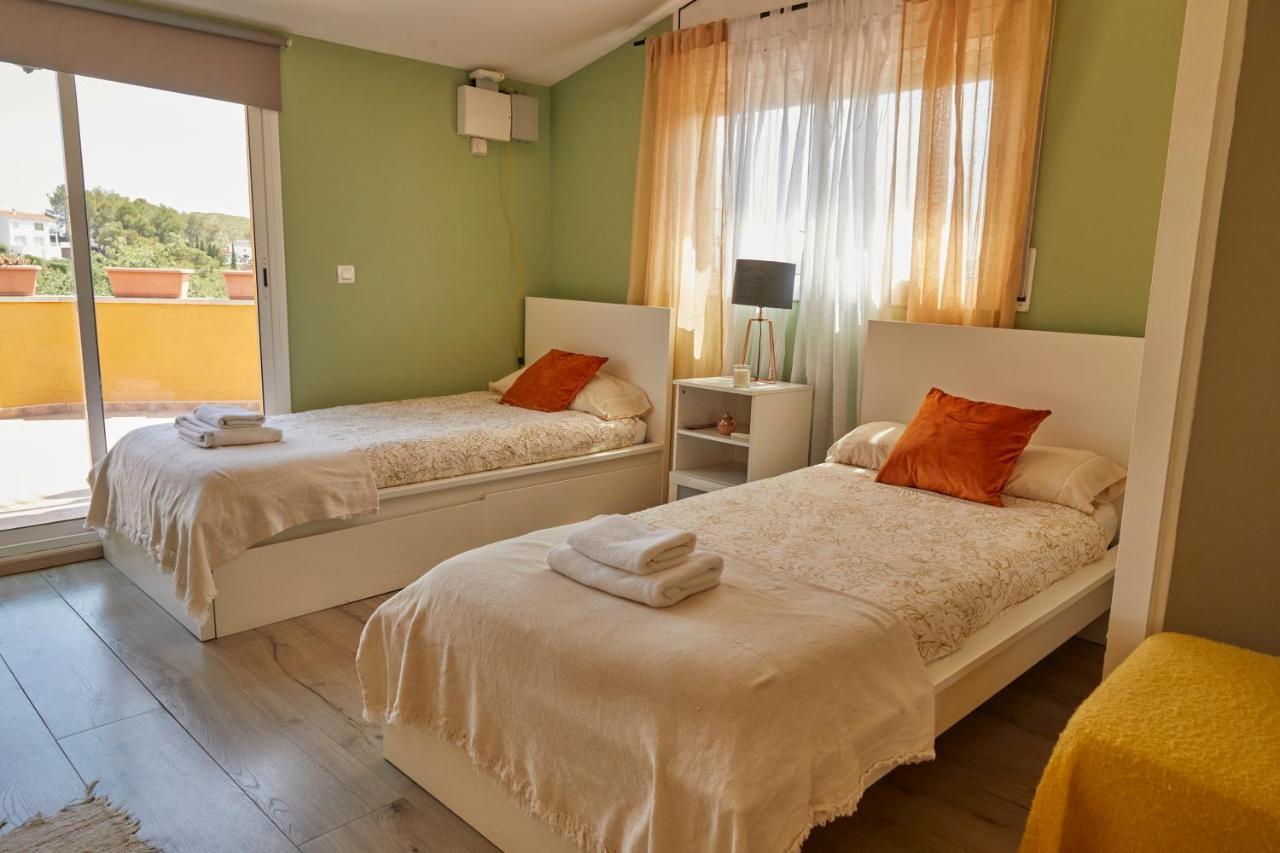 Holiday home Amazing Close To Sitges, Jacuzzi, Swimming Pool & Exellent Views Olivella