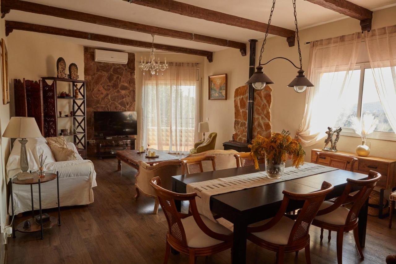 Holiday home Amazing Close To Sitges, Jacuzzi, Swimming Pool & Exellent Views