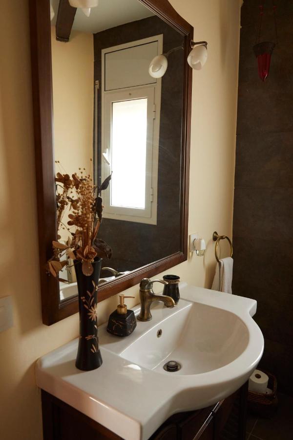 Holiday home Amazing Close To Sitges, Jacuzzi, Swimming Pool & Exellent Views Olivella