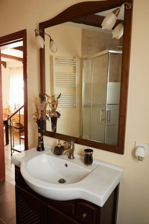 Amazing Close To Sitges, Jacuzzi, Swimming Pool & Exellent Views Holiday home